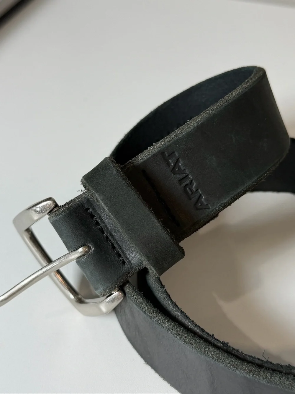 Ariat Size 32 Genuine Black Leather Men's Belt with Silver Buckle
